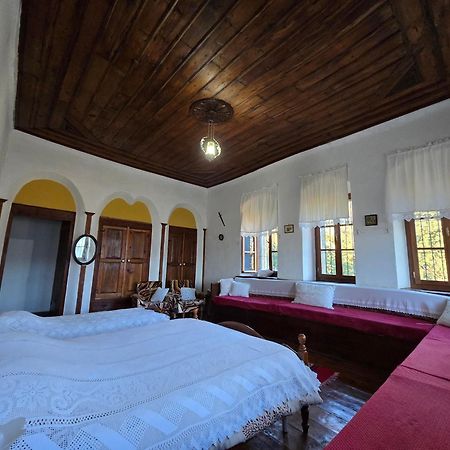 Traditional Guesthouse Përmet Екстериор снимка