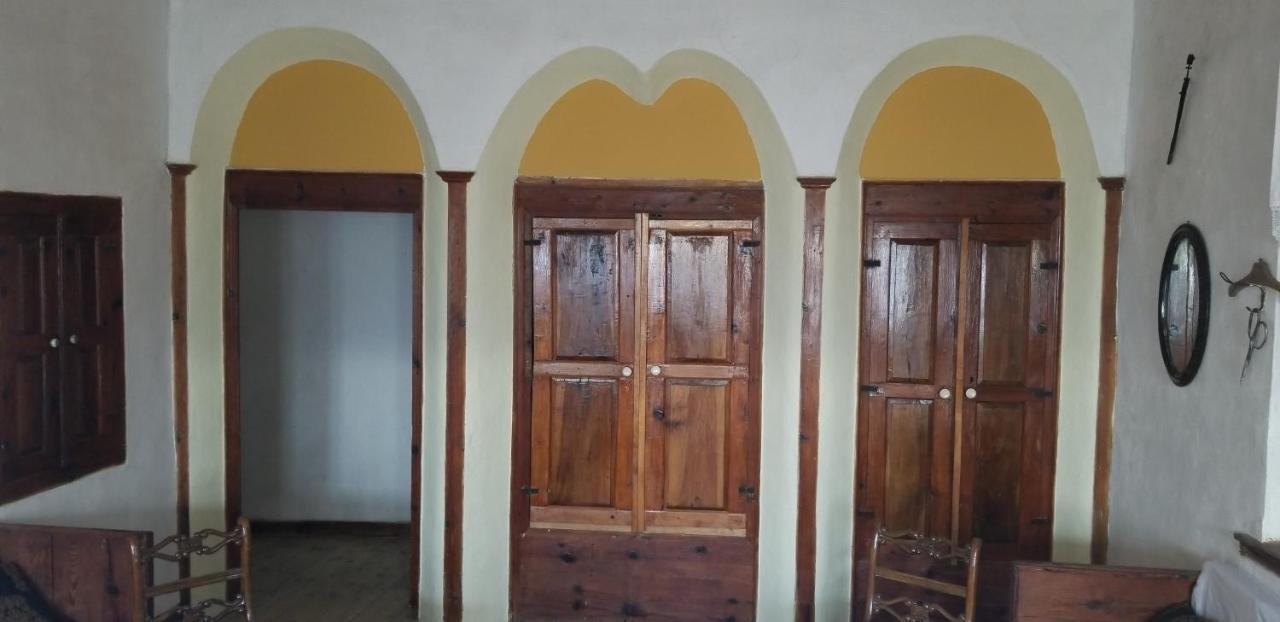 Traditional Guesthouse Përmet Екстериор снимка