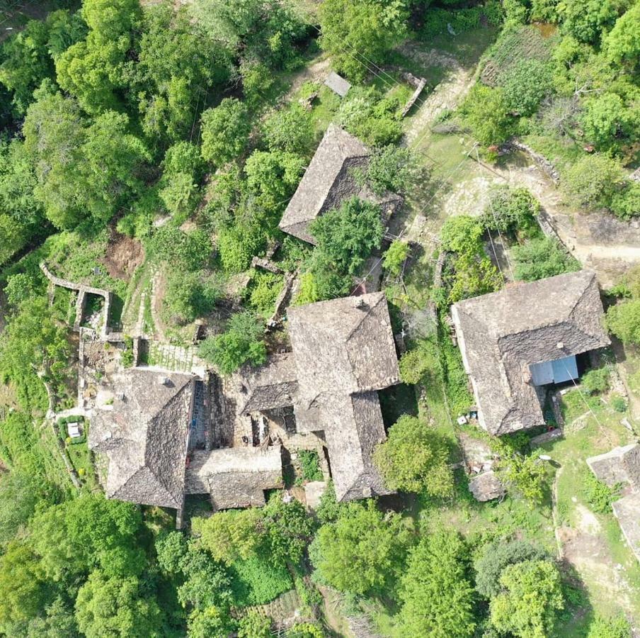 Traditional Guesthouse Përmet Екстериор снимка
